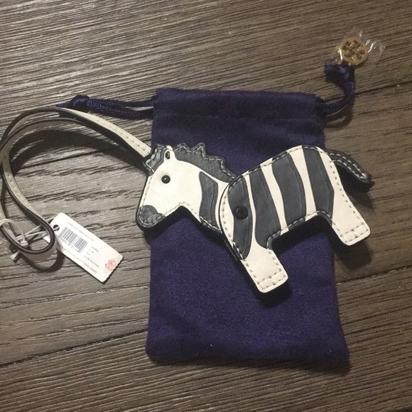 Tory Burch Zooey Zebra key chain. - Picture 7 of 8